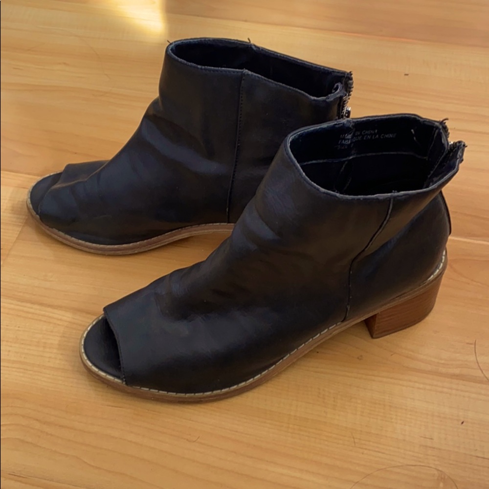 Ecote heels